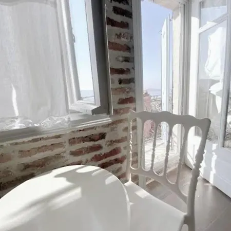 Tarihi Gülsün Hanım Konağı Bed and breakfast *